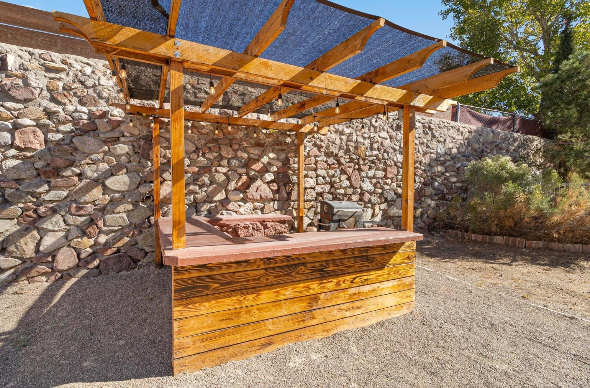 Peaceful West: 4Br Dusk Haven Villa El Paso Exterior photo