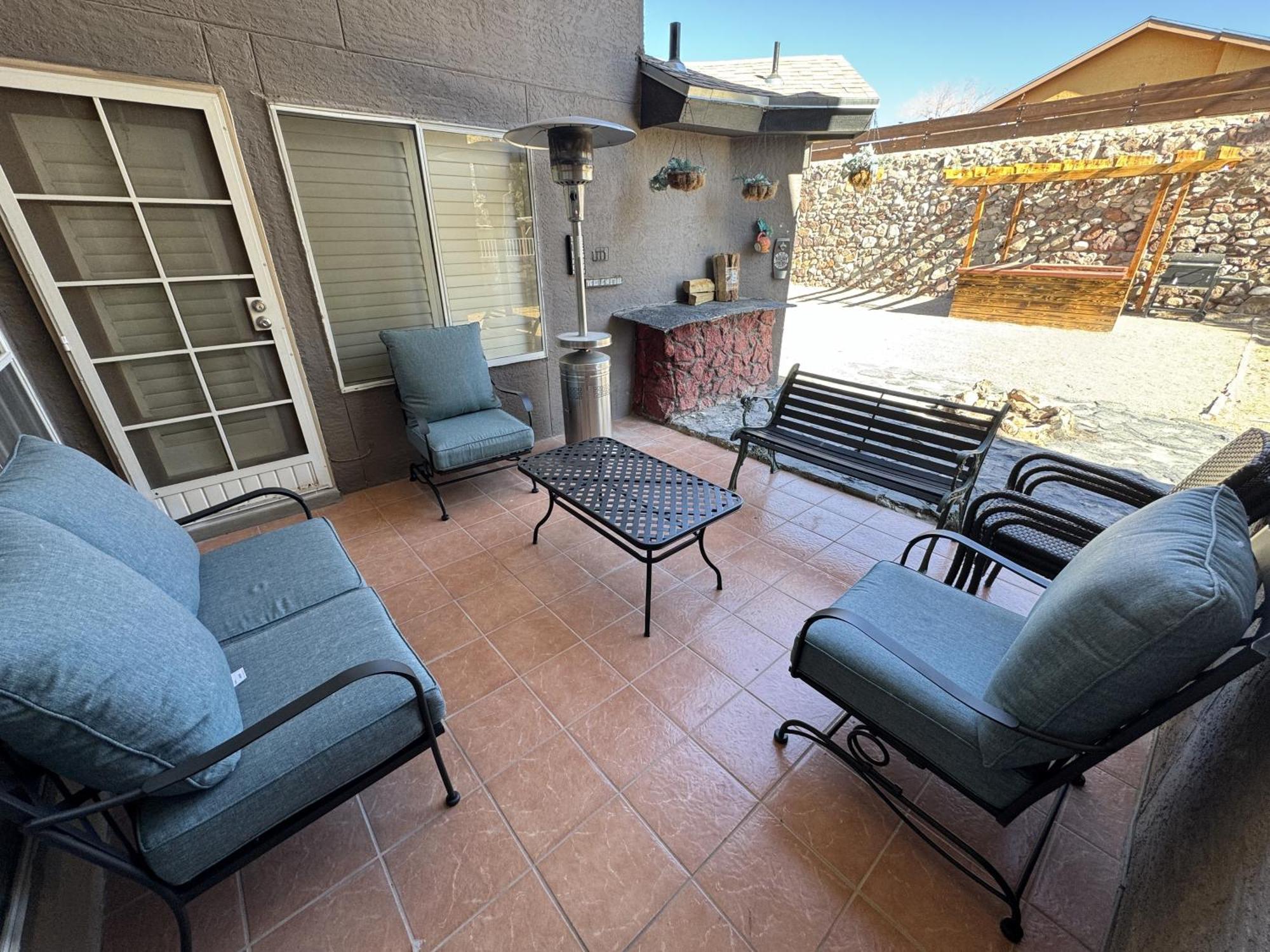 Peaceful West: 4Br Dusk Haven Villa El Paso Exterior photo